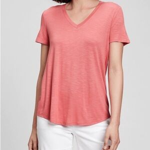 Gap coral pink v neck slub tee